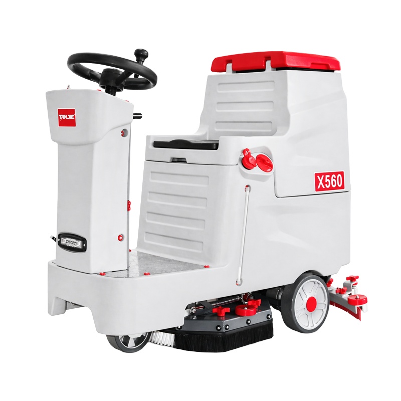 大埔坦洁驾驶式洗地机X560